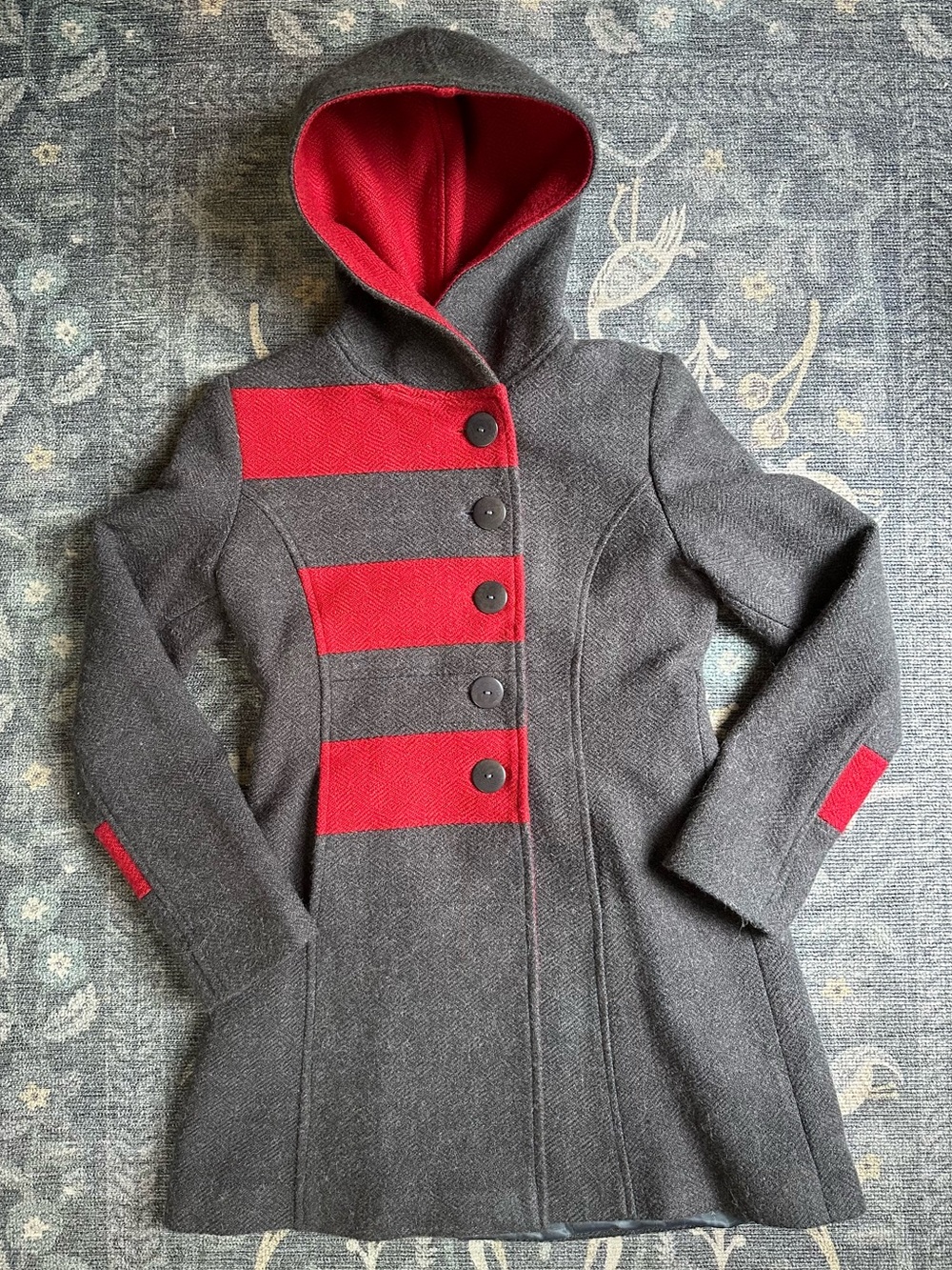Awaj Warmi Handmade Gray Red Alpaca Hooded Coat S